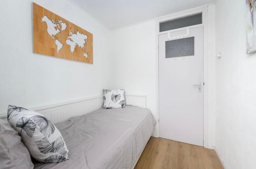 Bwb Heerenveen Homestay Exterior foto